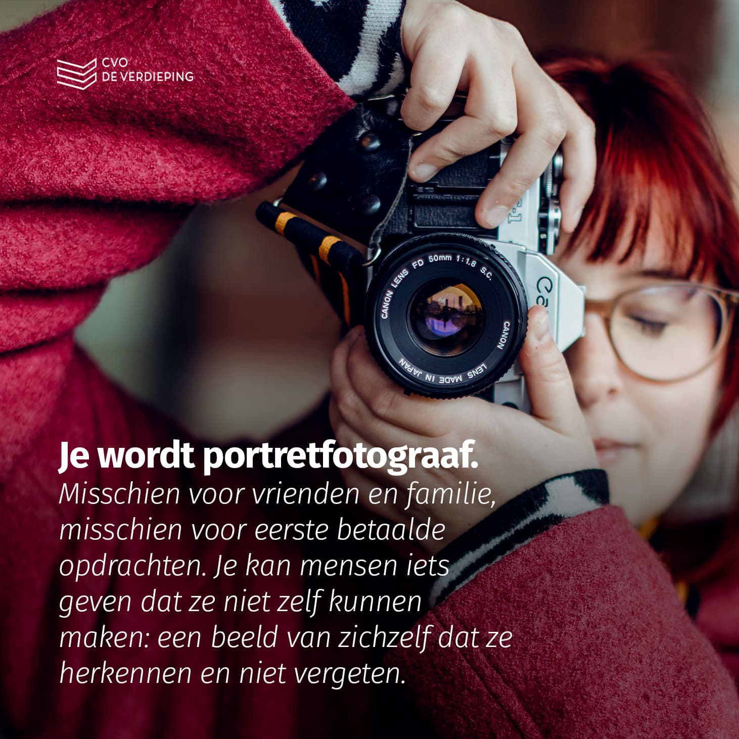 Vrienden vragen of je hun foto wil nemen. Een oude collega vraagt naar je website, die je nog niet hebt. Je bent een portretfotograaf